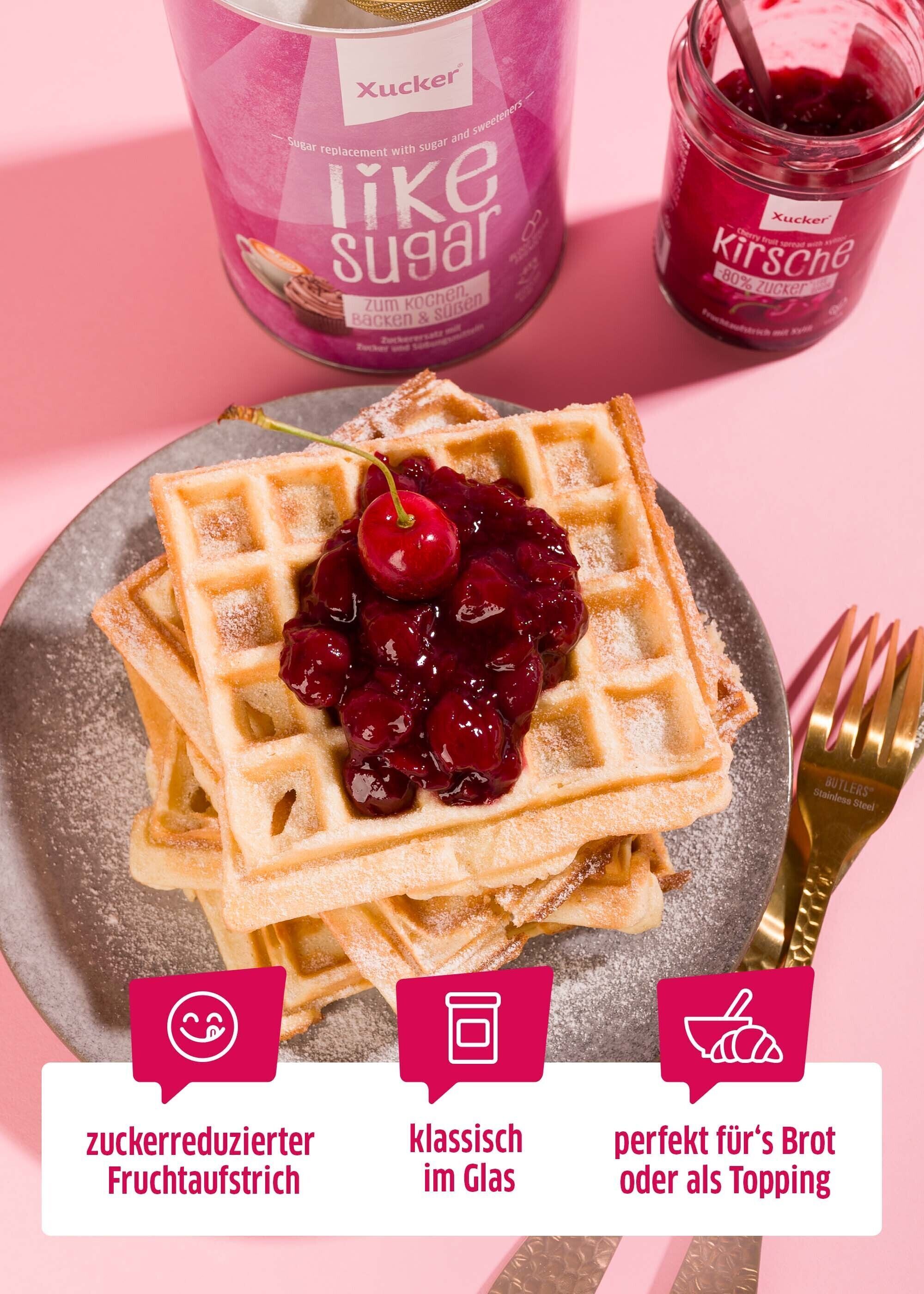 Xucker Kirschaufstrich auf einer Waffel, perfekt fuer den Fruehstueckstisch.