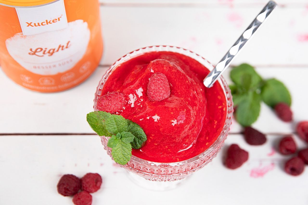 Himbeersorbet ohne Zuckerzusatz