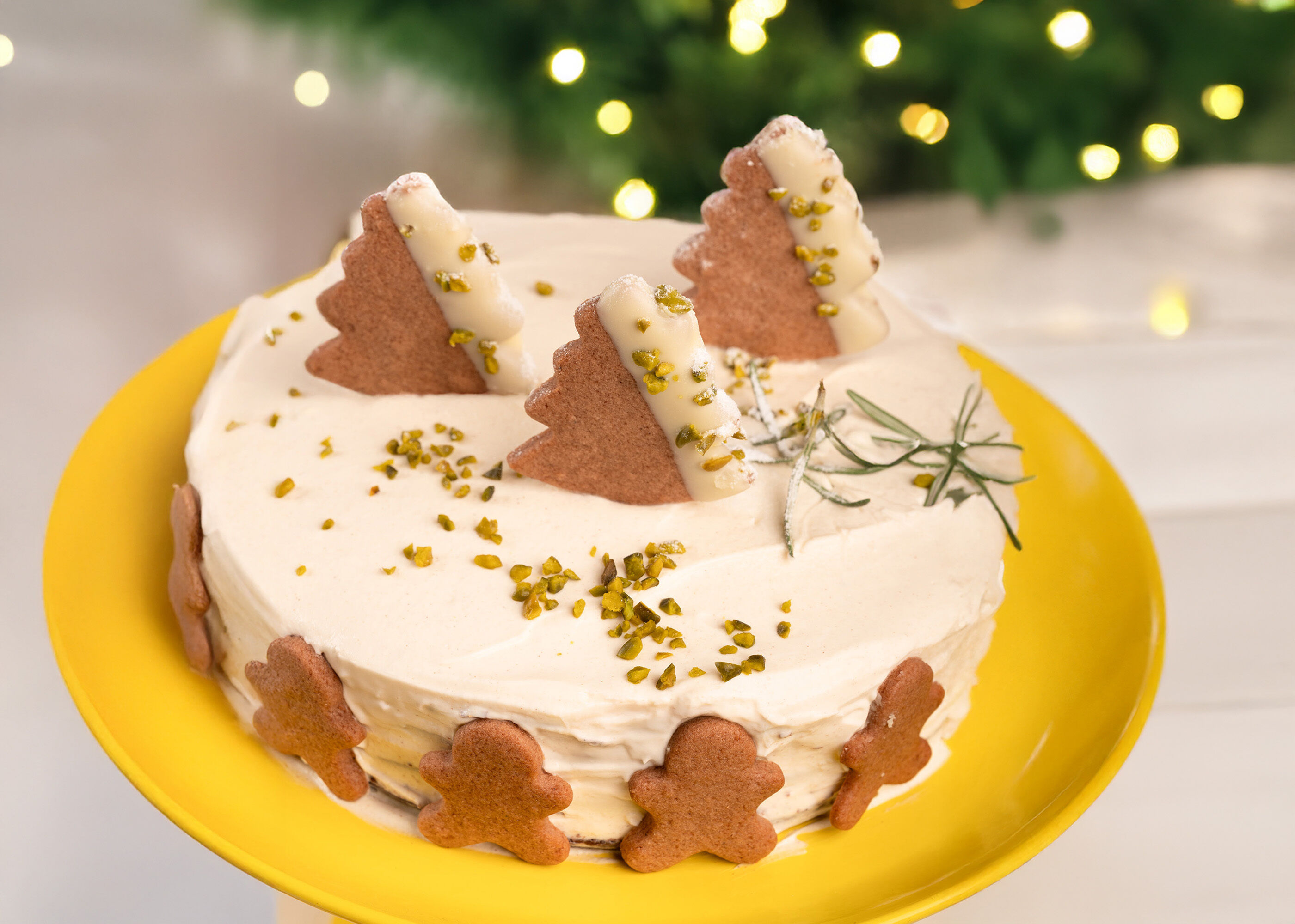 Festliche Weihnachtstorte mit Apfel-Zimt